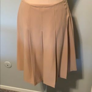 Max Studio Pleated tan skirt size 4
